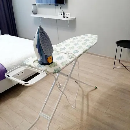 Rusiyanova 16 Apartament